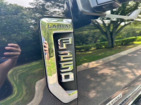 Used 2021 Ford F250 Lariat w/ Lariat Ultimate Package AWD/4WD image 51