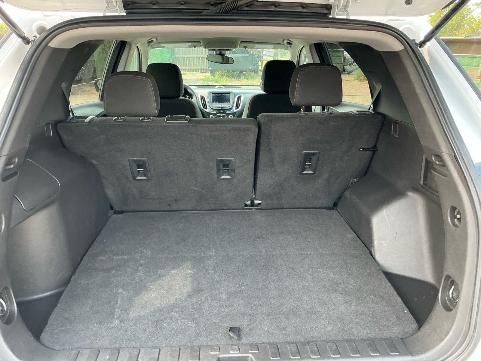 Used 2022 Chevrolet Equinox LT FWD image 17