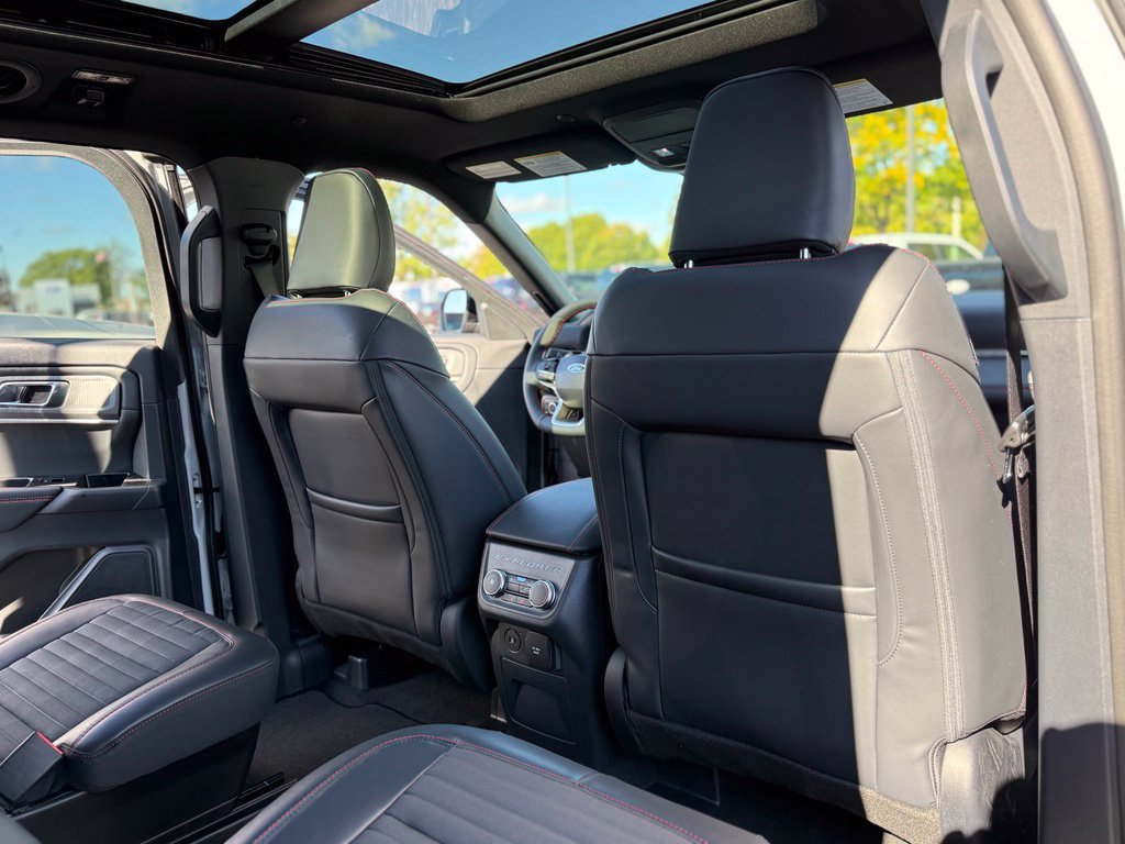 New 2027 Ford Explorer ST-Line w/ Premium Package AWD/4WD image 20