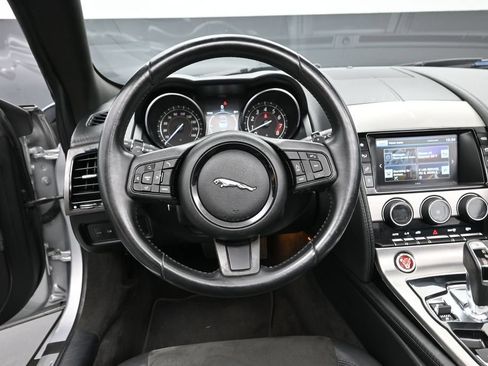 Used 2016 Jaguar F-TYPE Convertible RWD image 17