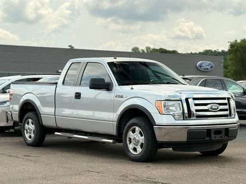 Used 2011 Ford F150 XLT w/ Trailer Tow Pkg RWD image 25
