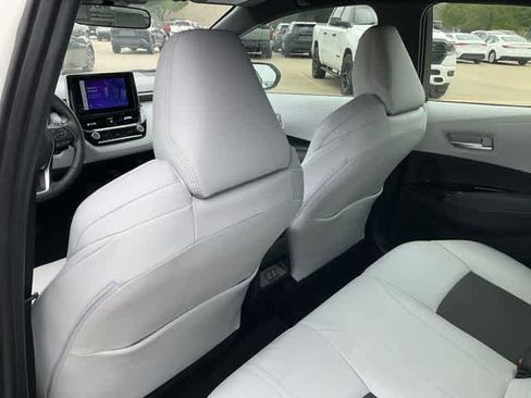 Used 2025 Toyota Corolla XSE FWD image 14