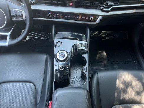 Used 2023 Kia Sportage EX AWD/4WD image 18
