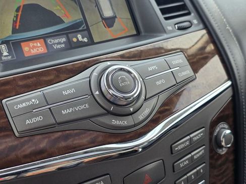 Used 2020 Nissan Armada Platinum w/ Interior Lighting Package image 28