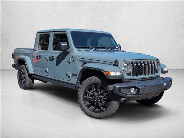 Used 2025 Jeep Gladiator Sport AWD/4WD image 8