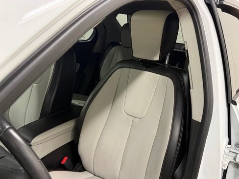 Certified 2014 Chevrolet Equinox LT w/ Power Convenience Package AWD/4WD image 43