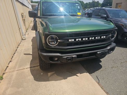 Used 2022 Ford Bronco Black Diamond AWD/4WD image 2