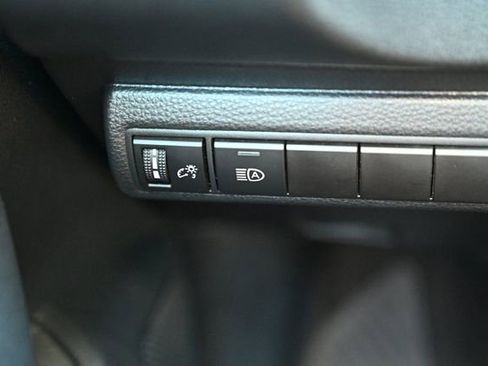 Used 2023 Toyota Corolla LE image 34