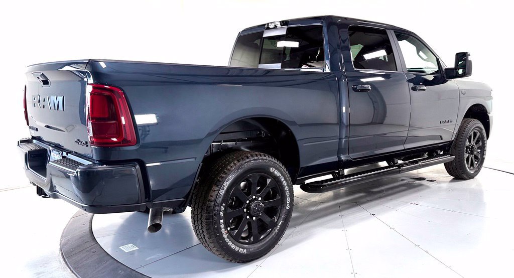 New 2027 RAM 2500 Laramie AWD/4WD image 4