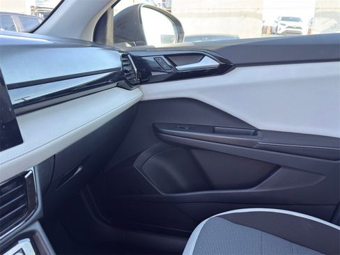 Certified 2025 Volkswagen Taos S image 21