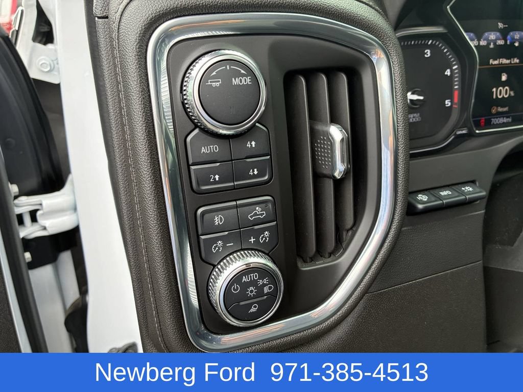 Used 2023 GMC Sierra 3500 Denali w/ Denali Ultimate Package AWD/4WD image 22