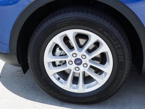 Used 2022 Ford Escape SE w/ Convenience Package AWD/4WD image 12