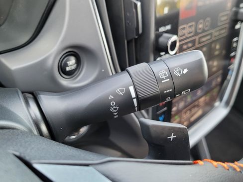 Certified 2025 Subaru Crosstrek 2.5i Limited w/ Crosstrek Mirror Package AWD/4WD image 31