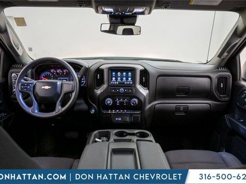 Used 2022 Chevrolet Silverado 1500 Custom image 3