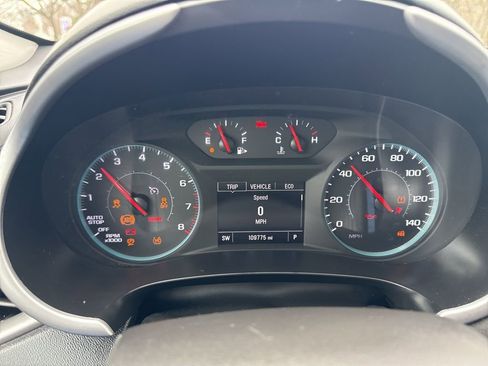 Used 2022 Chevrolet Malibu LT image 25