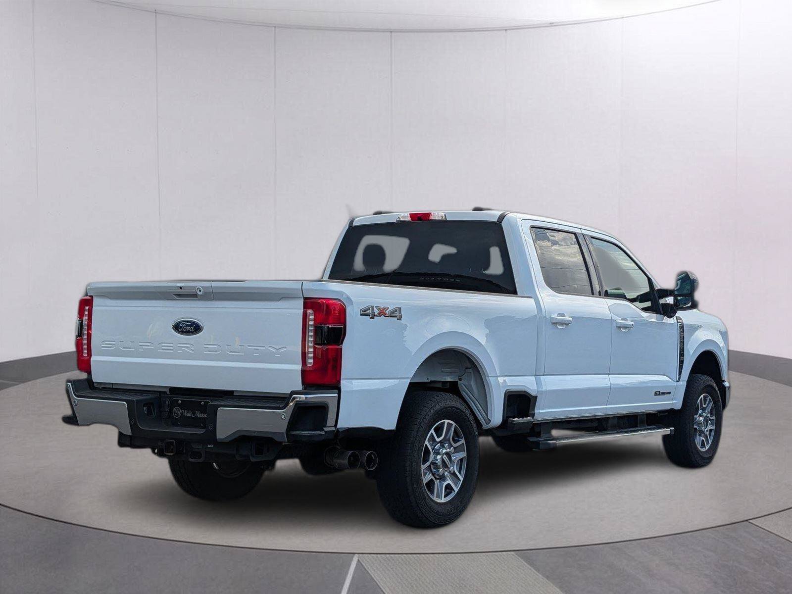 Used 2026 Ford F250 Lariat AWD/4WD image 6