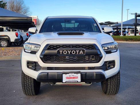 Used 2020 Toyota Tacoma image 5