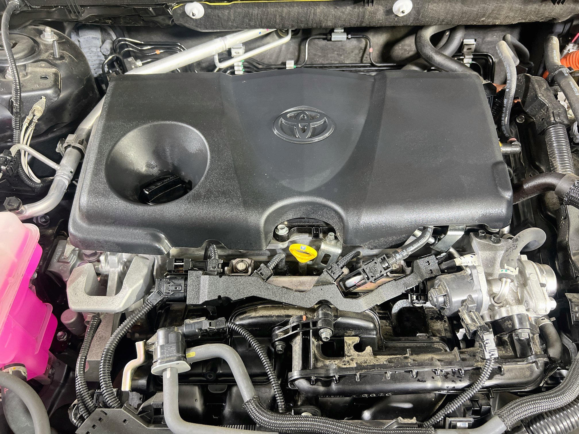 Used 2022 Toyota RAV4 XLE w/ Convenience Package AWD/4WD image 29