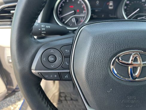 Used 2023 Toyota Camry XLE w/ Cold Weather Package FWD image 26
