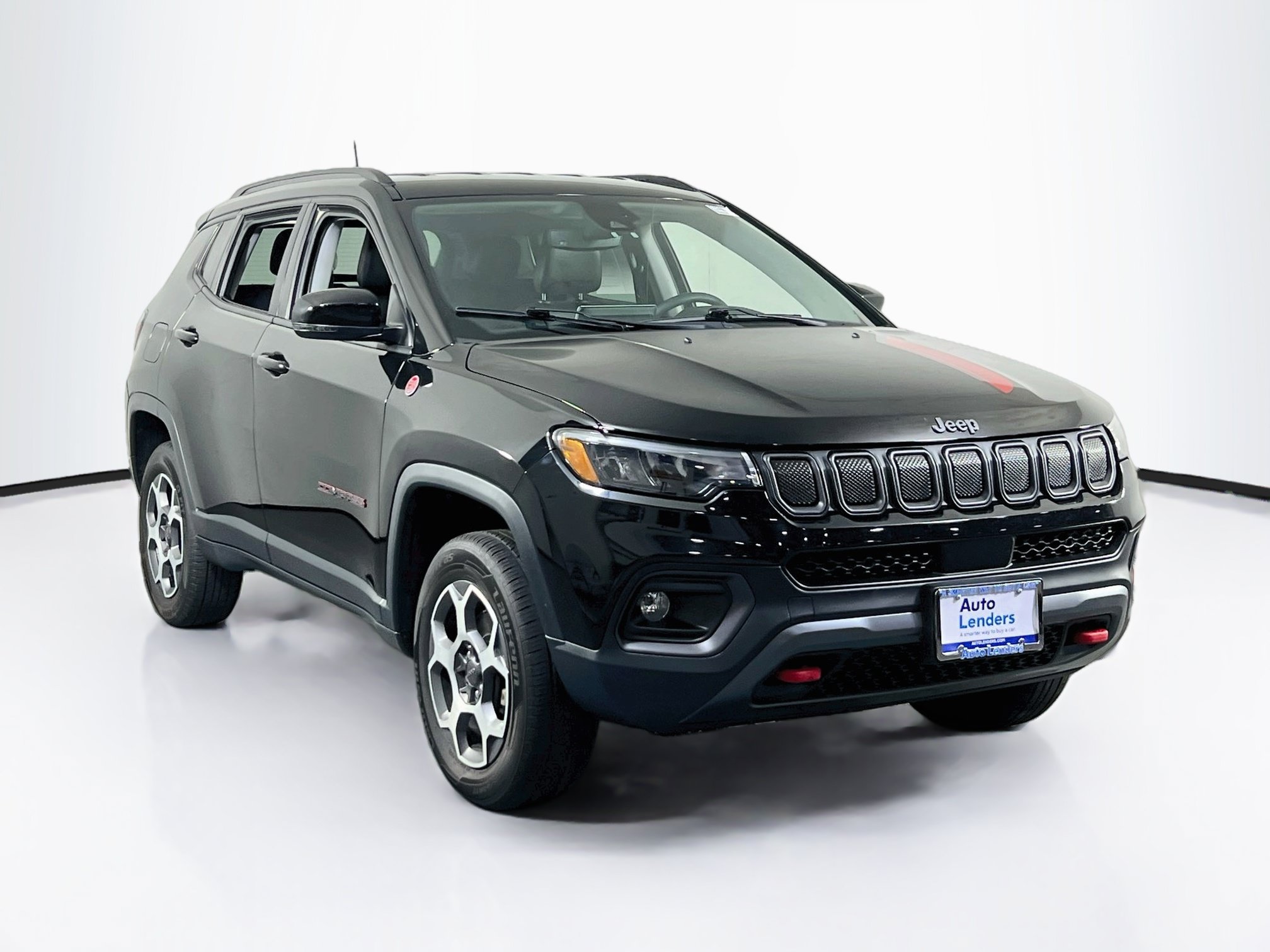 Used 2022 Jeep Compass Trailhawk AWD/4WD image 3