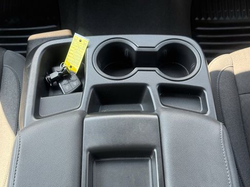 Used 2024 Chevrolet Silverado 3500 LT w/ Convenience Package image 22