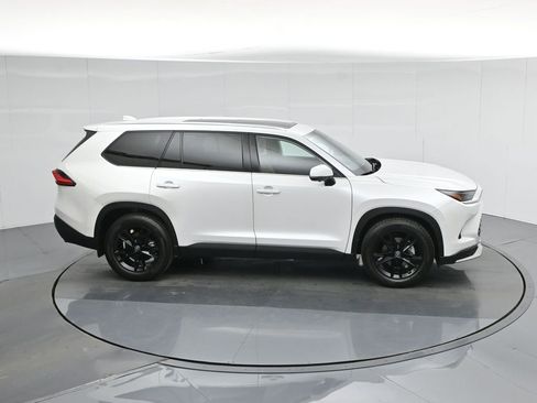 Used 2024 Toyota Grand Highlander AWD Hybrid image 57