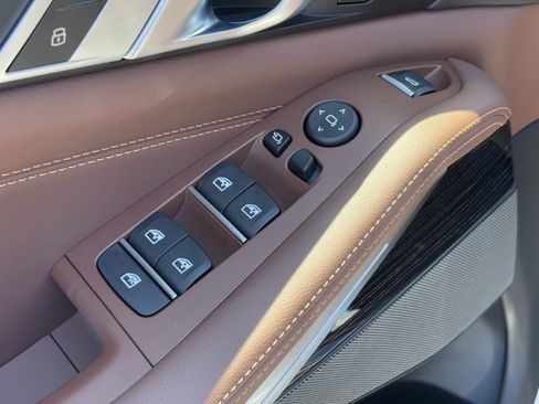 New 2026 BMW X5 xDrive40i AWD/4WD image 15