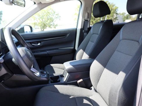 Used 2025 Honda CR-V LX image 13