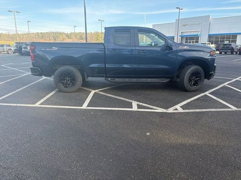 Used 2020 Chevrolet Silverado 1500 Custom Trail Boss w/ Custom Convenience Package image 6