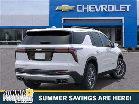 New 2026 Chevrolet Traverse LT w/ Sun and Wheel Package AWD/4WD image 4