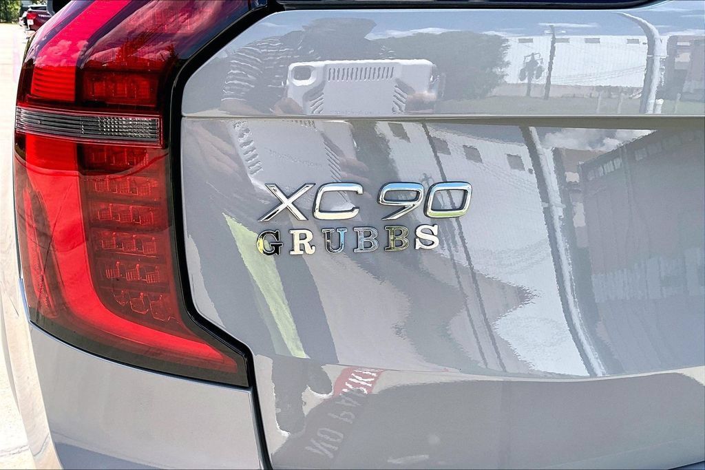 Certified 2026 Volvo XC90 B6 Plus AWD/4WD image 44