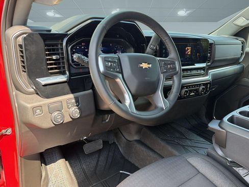 Used 2024 Chevrolet Silverado 1500 LT w/ Protection Package RWD image 4