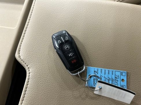 Used 2016 Ford F150 Lariat AWD/4WD image 25