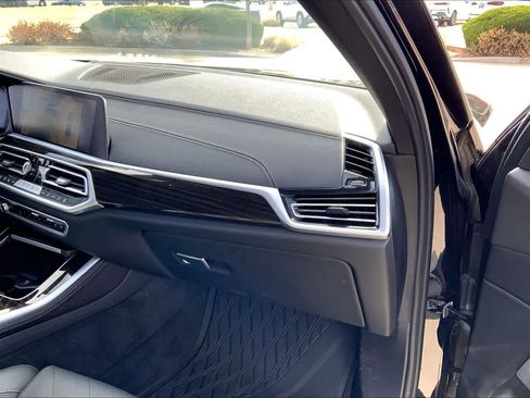 Used 2023 BMW X5 xDrive40i w/ Executive Package image 17