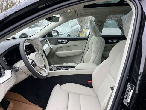 New 2026 Volvo XC60 T8 Ultra w/ Protection Package Premier AWD/4WD image 10