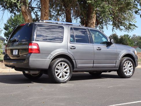 Used 2015 Ford Expedition Limited w/ Equipment Group 301A AWD/4WD image 5