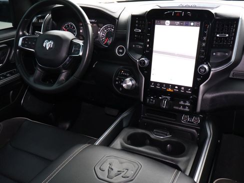 Used 2024 RAM 1500 Laramie image 10