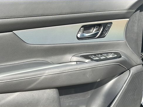 New 2025 Nissan Murano SL image 13