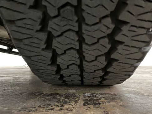 Used 2025 RAM 2500 Big Horn AWD/4WD image 97