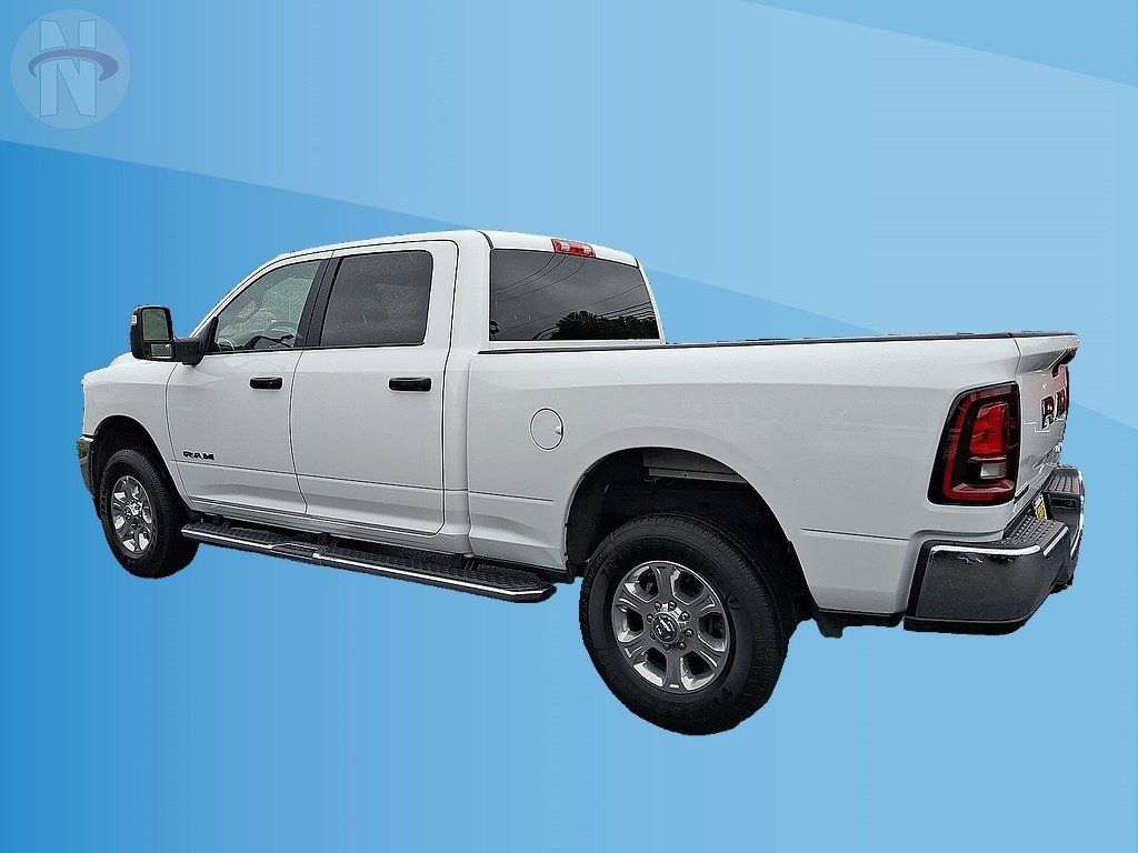 Used 2025 RAM 2500 Big Horn AWD/4WD image 11