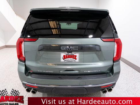 Used 2024 GMC Yukon Denali Ultimate AWD/4WD image 4
