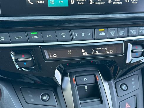 New 2026 Honda Odyssey EX-L image 18