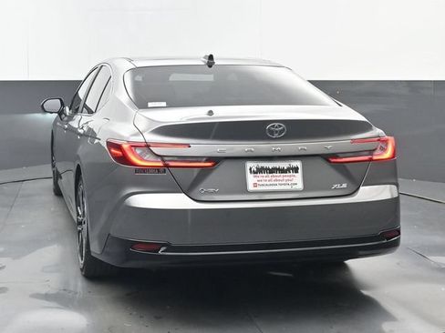 Used 2026 Toyota Camry XLE w/ Premium Plus Package FWD image 18