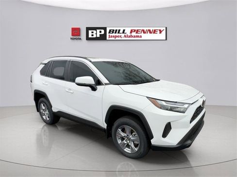 New 2025 Toyota RAV4 XLE image 7