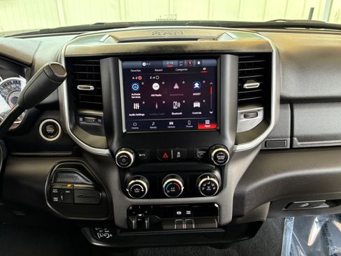 Used 2024 RAM 2500 Big Horn image 18