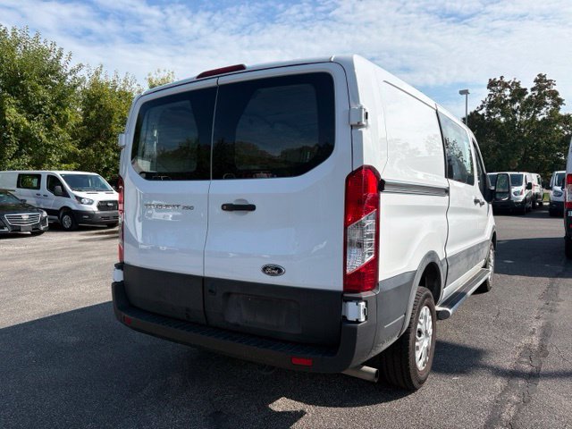 Used 2025 Ford Transit 250 Low Roof w/ Exterior Upgrade Package RWD image 5