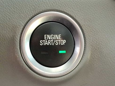 Used 2019 GMC Terrain SLT w/ Preferred Package image 24