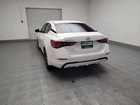 Used 2022 Nissan Sentra SV FWD image 6