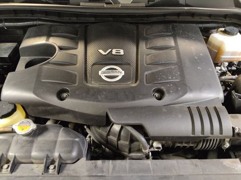 Used 2017 Nissan Armada SL image 30