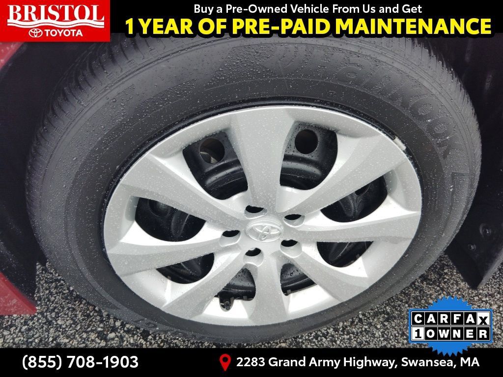 Used 2025 Toyota Corolla LE FWD image 11